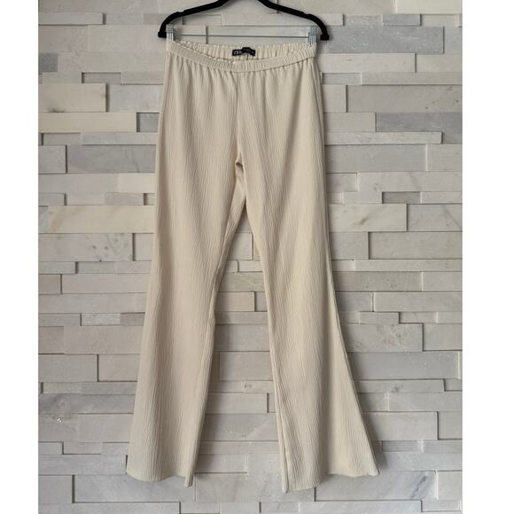 ZARA NWOT Crinkle Lightweight Pull On Flair Leg Loose Fit Pants Cream M Coastal - Picture 1 of 5